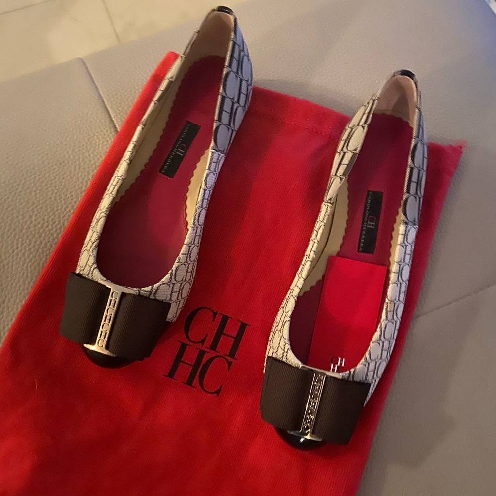 Carolin Herrera shoes